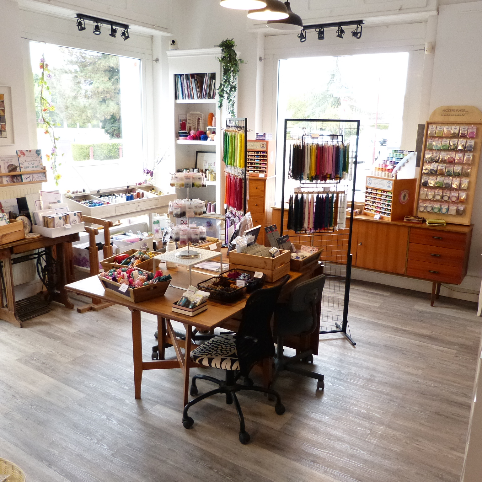 Broderie d’art et création textile chez Broderie Plaisir